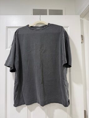 Joah Brown Washed Charcoal Short Sleeve Tee